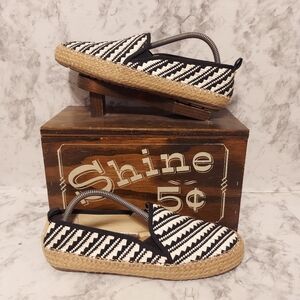Pre-owned worn 1x emu Australia gum Geo espadrille